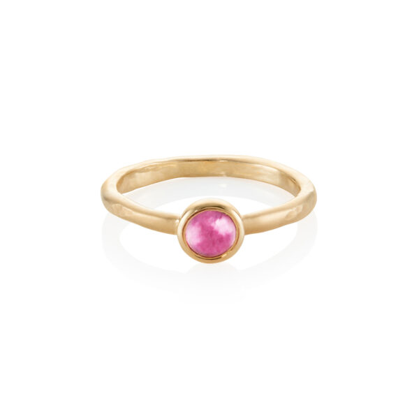 Yellow gold textured cabochon ring - 5mm pink tourmaline