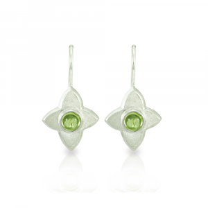 E40 Petal Flower Earrings in Silver with peridot